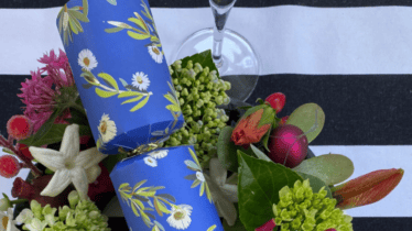 Interior Design: Christmas Table & Embellishment For Your Home